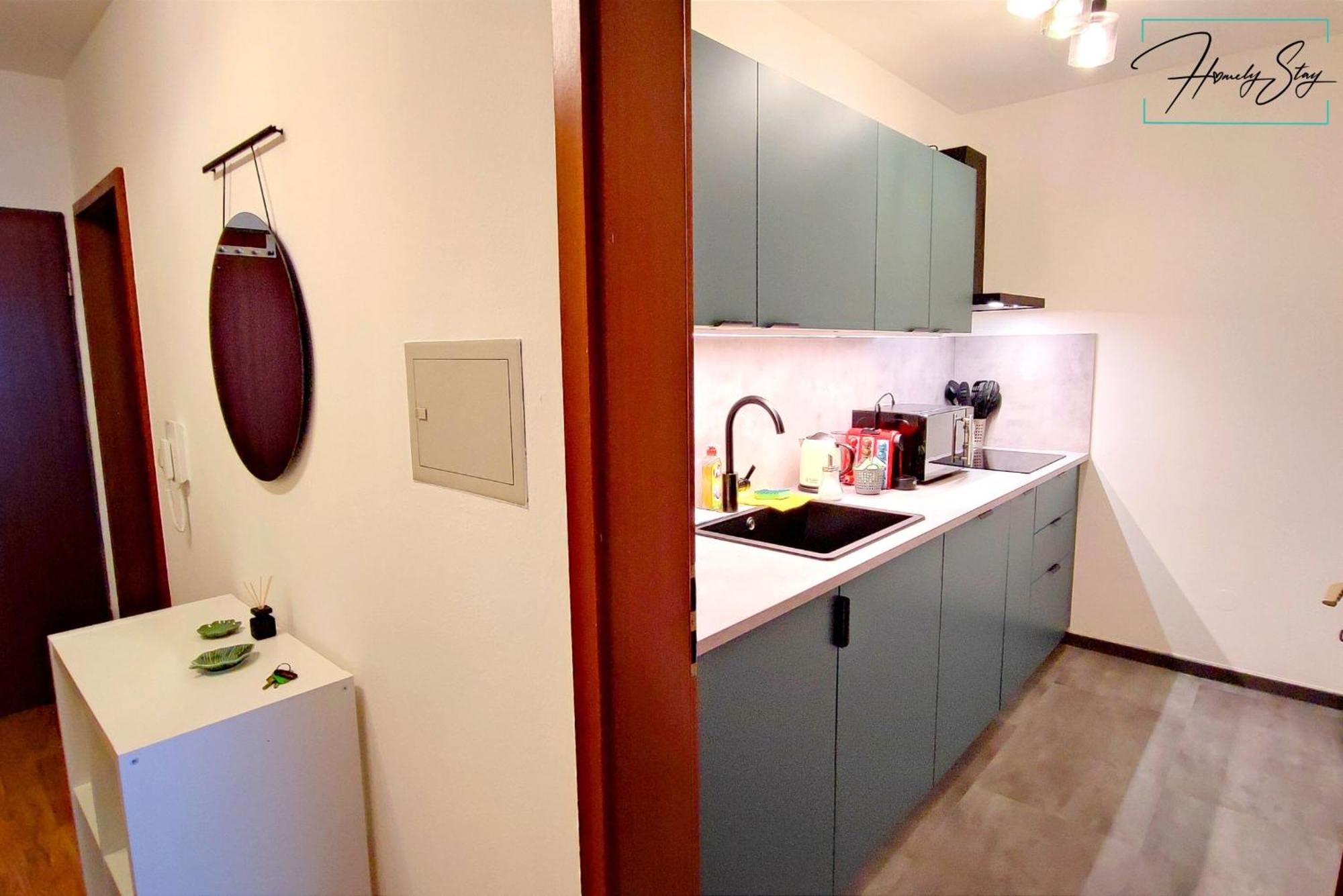Homely Stay Serenity Greens - Stylisch Studio-Apartment With Kitchen - 10 Min To Central Station, Pet Friendly München Exteriör bild